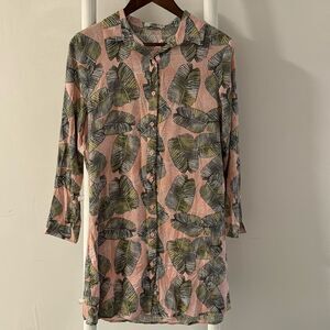 Julia palm leaf printout button front shirt style long sleeve midi. NWT. Large